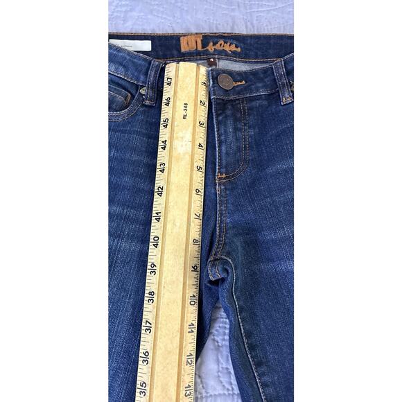 Kut From The Kloth Sz 4 Blue Whiskering Distressed Straight Katy Boyfriend Jean - Picture 7 of 8